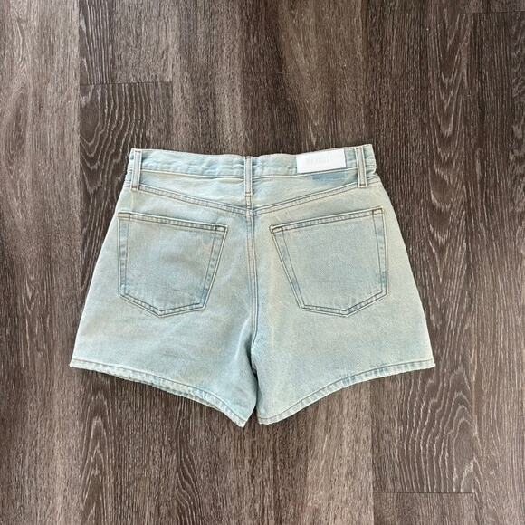 RE/DONE Mid Rise Boy Short Denim Cutoff Shorts Ranch Water Faded Wash Sz 26 EUC - Picture 15 of 16
